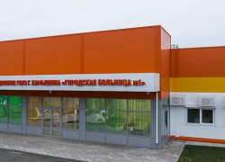 В Камышине готовятся разворачивать новые койки для больных пневмониями и ОРВИ в инфекционном госпитале 