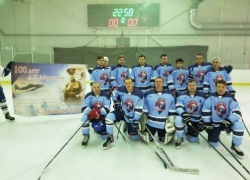 Любительская хоккейная команда ветеранов из Камышина  "утерла нос" Европе!