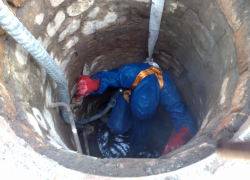 В Волжском, как в Камышине, в коммуникационном колодце погиб рабочий от неизвестного газа