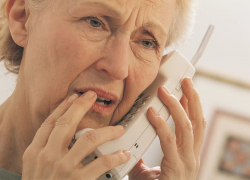 "Кэшбэк" телефонной мошенницы обошелся наивной камышинской пенсионерке в 50 тысяч рублей! 