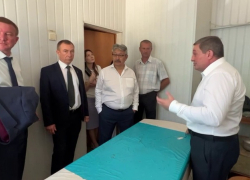 Они хрипели, краснели и бледнели — видео разноса губернатором из раздевалки с волгоградскими чиновниками, - "Блокнот Волгограда" (ВИДЕО)