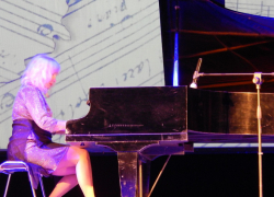 Камышан приглашают на бесплатный концерт высокой музыки и бесплатный фильм