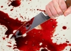 СК: в Жирновске молодой мужчина зарезал жену на глазах собственного отца, а потом воткнул себе в грудь ножницы и скончался