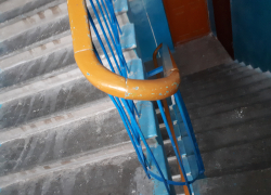 Вы когда доделаете ремонт в подъезде, УК "Лучший город"? - камышанин