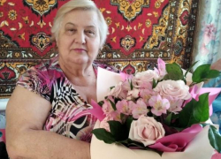 В селе Костарево Камышинского района простились с любимой учительницей