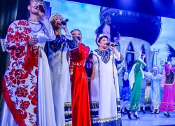 Администрация Камышина зовет горожан в ДК "Текстильщик" на фестиваль "золотой осени жизни"