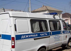Полиция задержала "ходока" за коноплей на улицу Гороховскую в Камышине