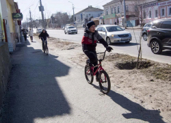 Про велодорожки в Камышине уже никто и не вспоминает, а ведь администрация обещала! - камышанка