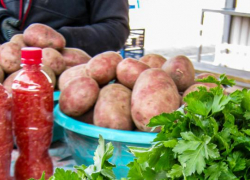 Водка, картошка и огурцы резко подорожали для камышан