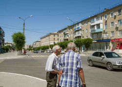 В Камышине энергетики отключают свет  в нескольких многоэтажках в центре северной части города
