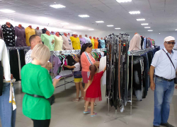 Зачем столько "шмотья"?: сборы детей в школу напрягли  родителей в Волгоградской области, в Камышине - тоже