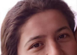 Камышан просят помочь в поисках исчезнувшей шатенки в джинсовой куртке