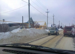 В Камышине в частном секторе сугробы скоро вырастут под крышу, почему не вывозят снег из города? - камышанин