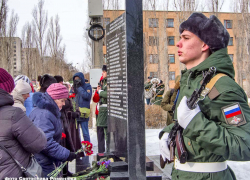 Андрей Бочаров предложил установить в Волгоградской области памятник участникам СВО, а Камышин успел первым