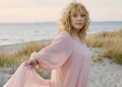 Алла Пугачёва в эмиграции выпустила новую песню (ВИДЕО)