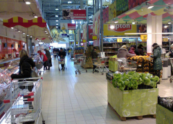 Камышане отстают от среднестатистического россиянина в тратах за одно посещение магазина