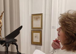 Почему людей так тянет к "странным" скульптурам Сальвадора Дали?