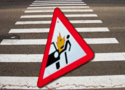 В Камышинском районе водитель совершил наезд на пешехода