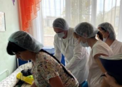 Бригада волгоградский врачей обследовала детей в психоневрологическом интернате Камышинского района