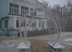 Плюс еще один: Камышин решил побить рекорды по светящимся шарам для фотозон