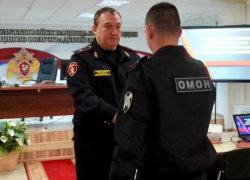 В Волгограде бойцам отряда особого назначения Росгвардии, в том числе камышанам, вручили награды за спецоперацию