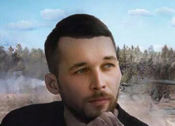 Во Фролово со всеми воинскими почестями похоронили погибшего в СВО слесаря газового оборудования Максима Мелихова