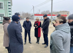 На станции Петров Вал в Камышинском районе хотят благоустроить привокзальную площадь, как - неизвестно