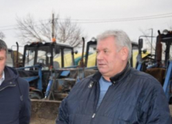 В Камышине директор МБУ "Благоустройство" Александр Бауер оштрафован судом за выбоины на дорогах на 20 тысяч рублей