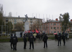 Пешей и конной полиции на митинге в Камышине оказалось больше, чем коммунистов