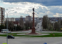 На "эпичном" заседании Камышинской гордумы по всем вопросам все, как один, депутаты голосовали "за", но случился и  воздержавшийся