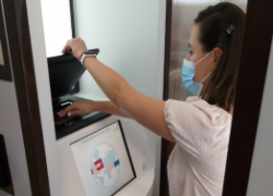 Камышанам предлагают опробовать криптокабину для получения загранпаспорта