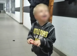 Полицейские разыскивают в Волгоградской области  мать, бросившую своего малолетнего ребенка