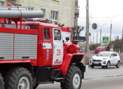 В Камышине загорелся общий балкон