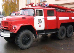 На трассе под Камышином полыхал автомобиль