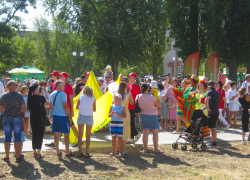 Запрет на проведение массовых мероприятий одобрили жители Волгоградской области