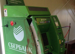 Полиция год искала налетчиков, попытавшихся вскрыть банкомат, - и нашла