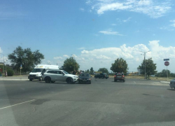 В Камышине произошло ДТП на перекрестке улиц Некрасова и Ленина