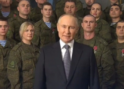 «Главное — это судьба России»: Владимир Путин записал новогоднее обращение в окружении военных