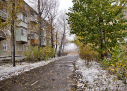 В Камышине коммунальщики наметили дома и даже улицы для отключения электричества завтра, 27 октября