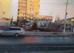 В Камышине мадам пролетела на красный сигнал светофора и сбила 10-летнего мальчика