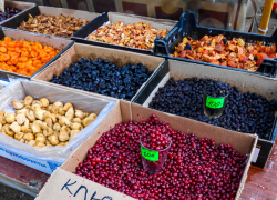 На камышинские рынки прибыла клюква - северная ягода для мужского и женского здоровья