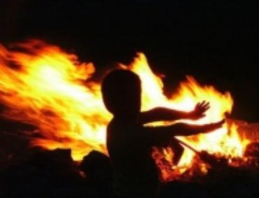24-летняя ревнивица из города Котово заживо сожгла трех человек, в том числе трехлетнего малыша
