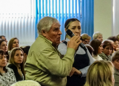 «Пенсионеры «крючком» заходят в маршрутку»: Станислав Зинченко предложил камышанам ждать городские автобусы до 2030 года