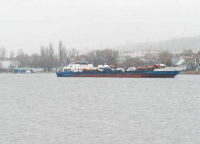 В Волгоградской области официально продлили сроки навигации, в Камышине паром продолжает работу