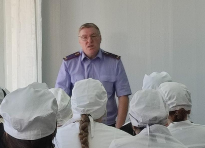В Камышине исполняющий обязанности руководителя территориального отдела СКР, подполковник юстиции  Владислав Чернышев провёл лекцию 