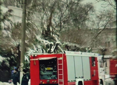 Что случилось в музыкальном училище в Камышине с утра сегодня, 14 января, что с утра его окружили пожарные машины?