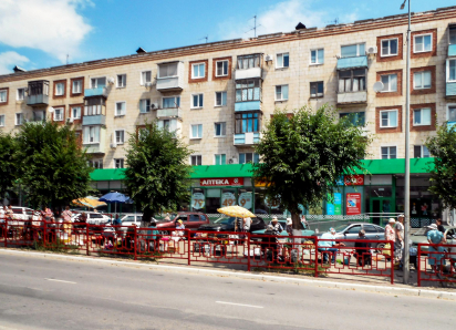 В Волгограде власти выписали 100 тысяч штрафов за стихийную торговлю, а в Камышине считают, что она украшает город?