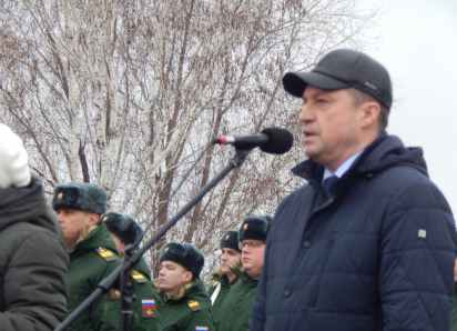 В Камышине Станислав Зинченко опубликовал личное приглашение для камышан на 2 февраля, о новой стеле не сказал ничего - как будто и нет темы