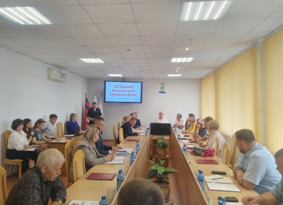 Не пора ли Камышинской городской думе «отправить» местных депутатов... хотя бы на военные сборы?