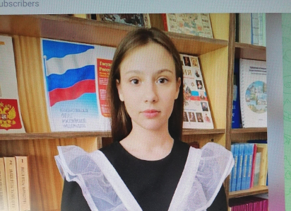 Глава Камышина Станислав Зинченко лично поздравил в телеграм-канале еще одну стобалльницу - Марию Филиппову из школы №14 